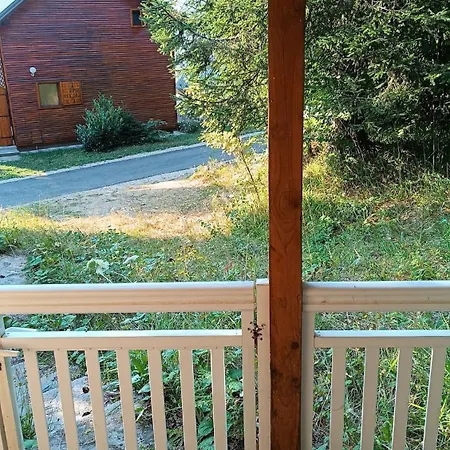 Сasa de vacaciones Mountain House Centar Pridolci